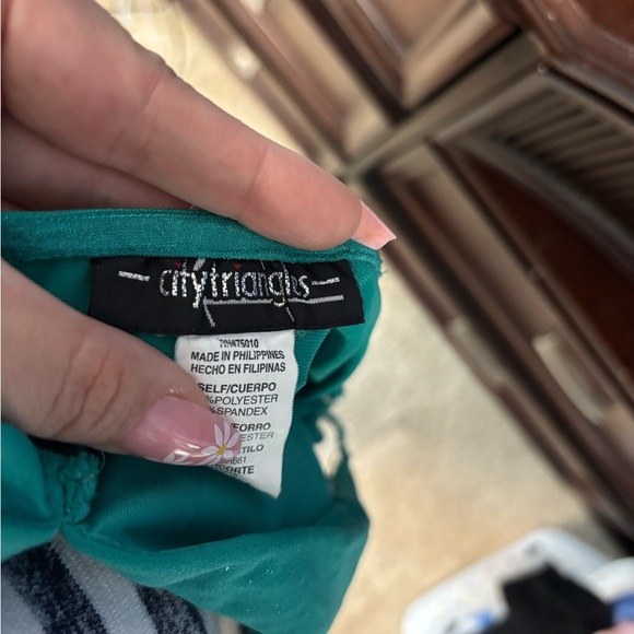 City Triangles Green Ruched Cocktail Dress - Picture 5 of 6